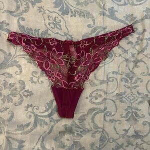 Luxurious Burgundy Lace Floral Panties